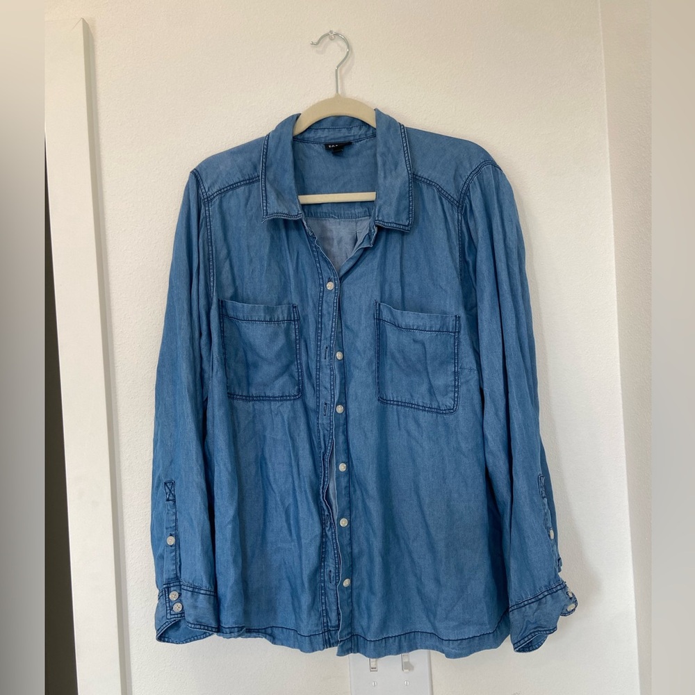 Torrid Women's Tencel Long Sleeve Chambray Button Up Shirt Blue Size 2